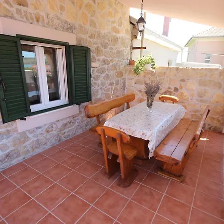 Rustica Apartmán *