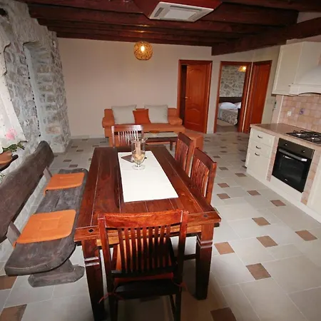 Rustica Apartmán *